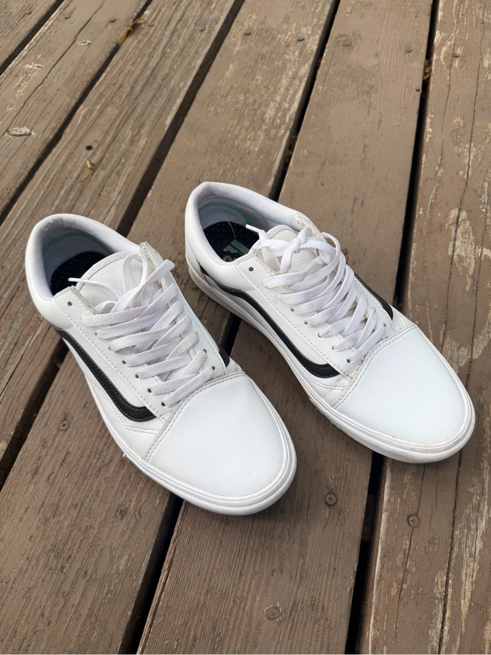 Comfycush Vans Men’s Size 11